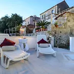 Seven Apartman