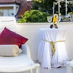Apartman Seven *