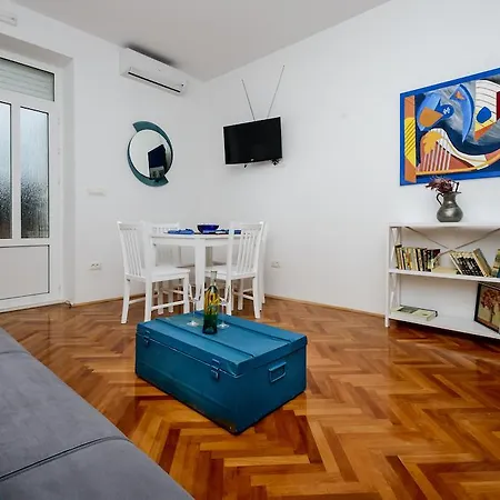 Apartment Seven *